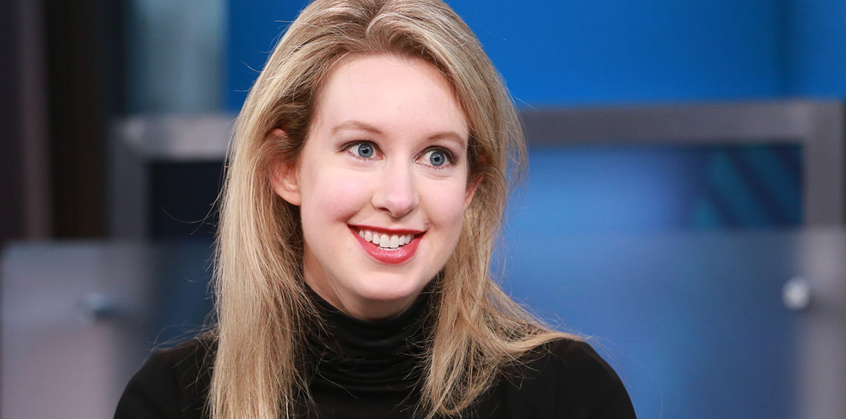 Обвиненный в мошенничестве Theranos привлек $100 млн